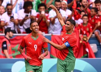 حكيمي و رحيمي ضمن لائحة أفضل لاعب في إفريقيا لسنة 2024