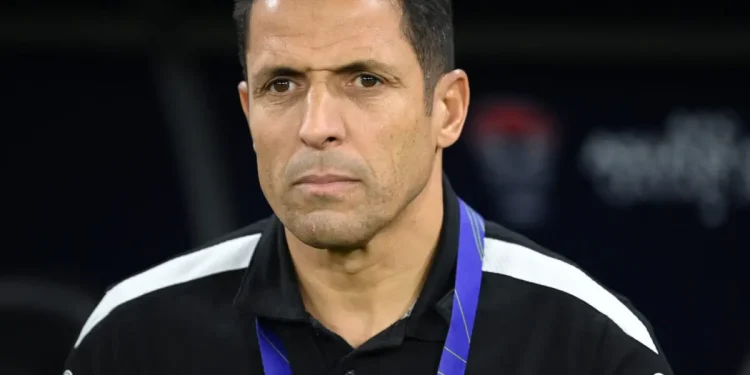 عموتة مرشح لتدريب منتخب عربي