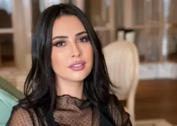 ابتسام العروسي تطل على الجمهور عبر “شكون كان يقول”