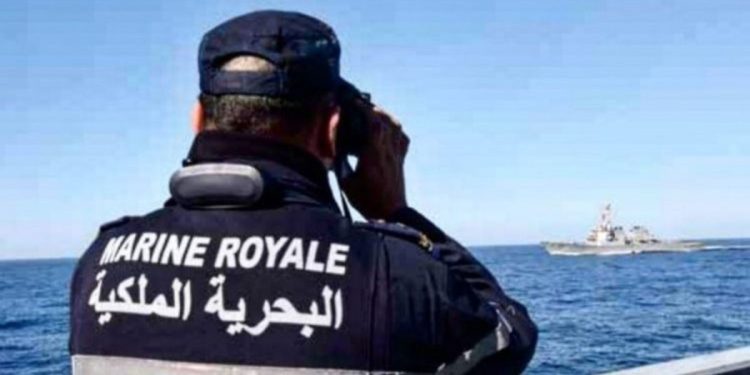 البحرية الملكية تقدم المساعدة لـ 38 مرشحا للهجرة غير النظامية بالداخلة