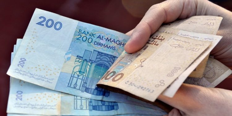 صرف معاشات المتقاعدين الجدد في قطاع التربية والتعليم