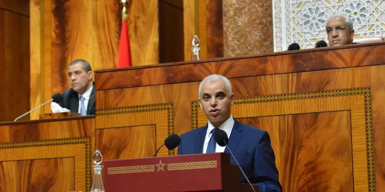 برلماني من الأغلبية يطالب بارجاع أيت الطالب إلى وزارة الصحة