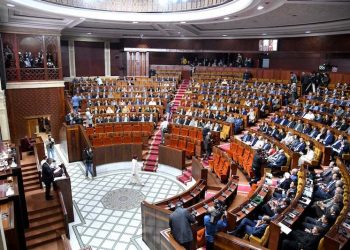 الأغلبية البرلمانية تكشف جديد قانون الإضراب الذي طال إنتظاره