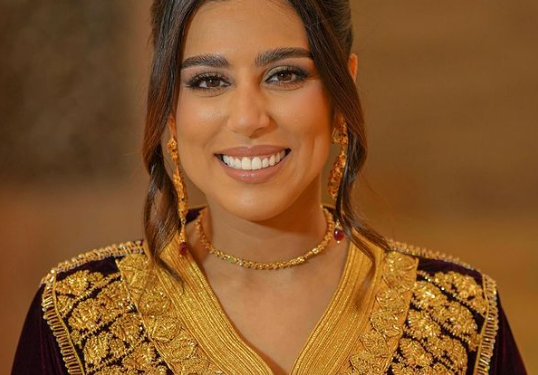 للمرة الثانية..”رجاء بلمير” تخوض تجربة تقديم البرامج رفقة حمزة الفيلالي