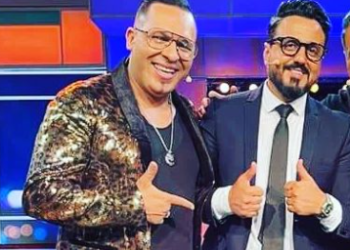 بعد وفاة والدته..“سامي راي” ينهار بالبكاء