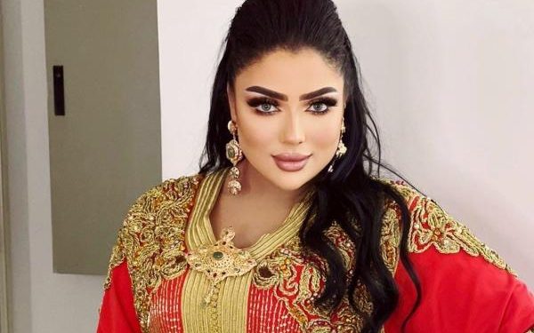 تأجيل محاكمة “أميمة باعزية” في قضية الاعتداء على حارس أمن خاص