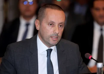 أمين الطهراوي يعلن عن قرارات جديدة تهم الأدوية