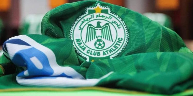 مدافع الرجاء جاهز للقاء عصبة الأبطال