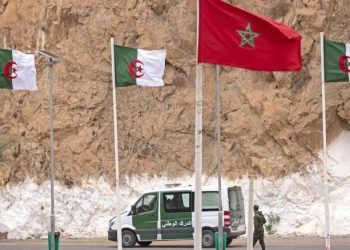الجزائر تفتح حدودها مع المغرب