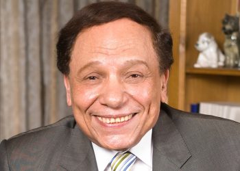 ابن عادل إمام ينفي إشاعة إعتزال والده