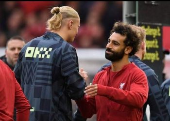 قمة الدوري الإنجليزي بين ليفربول و مانشيستر سيتي