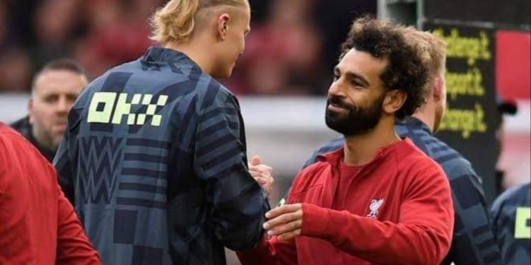 قمة الدوري الإنجليزي بين ليفربول و مانشيستر سيتي