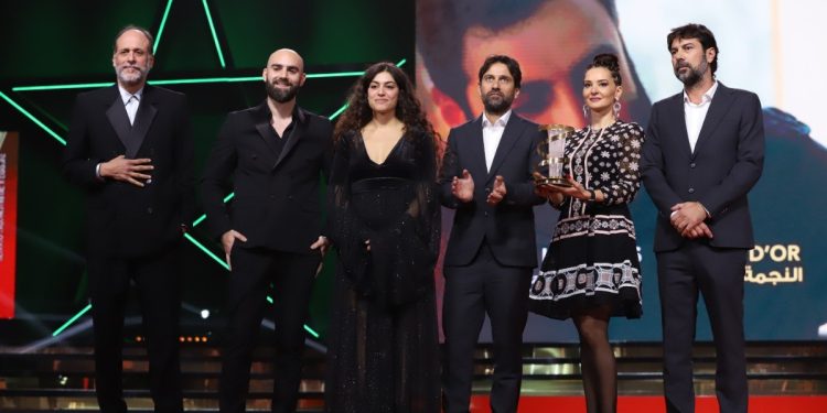 الفيلم الفلسطيني “ينعاد عليكو” يُتوّج بالنجمة الذهبية لمهرجان مراكش