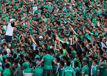 جمهور الرجاء ممنوع من التنقل لبركان