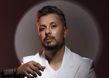 حاتم عمور مرشح لجائزة لكنه يطلب من الجمهور عدم التصويت له فما السبب؟