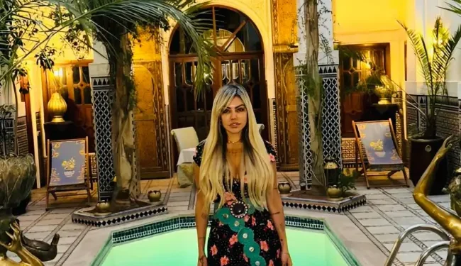 تفاصيل القبض على مؤثرة برازيلية شهيرة في مراكش