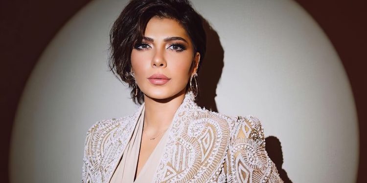 هكذا علقت الفنانة “أصالة” على سقوط نظام السوري