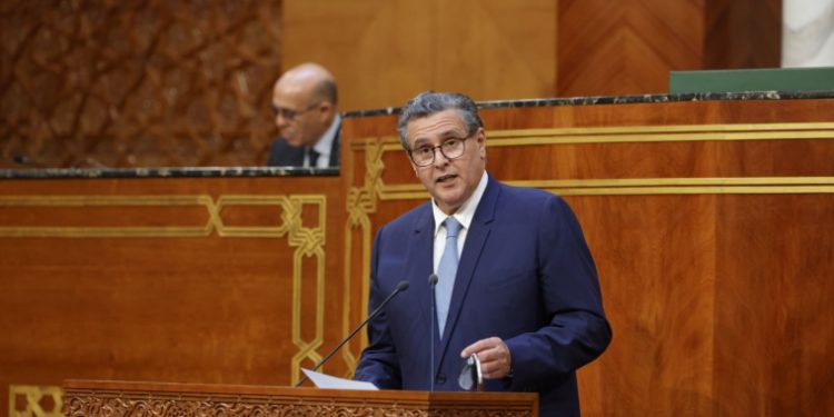 أخنوش يمد الطالبي العلمي بلائحة أسماء بدلاء البرلمانيين المستوزرين