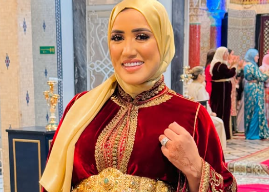 سارة أبو جاد تتألق فوق العمارية احتفالا بعقيقة ابنتها “شام”