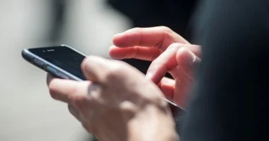 قصة حب “إفتراضية” تنتهي بزج شاب في السجن