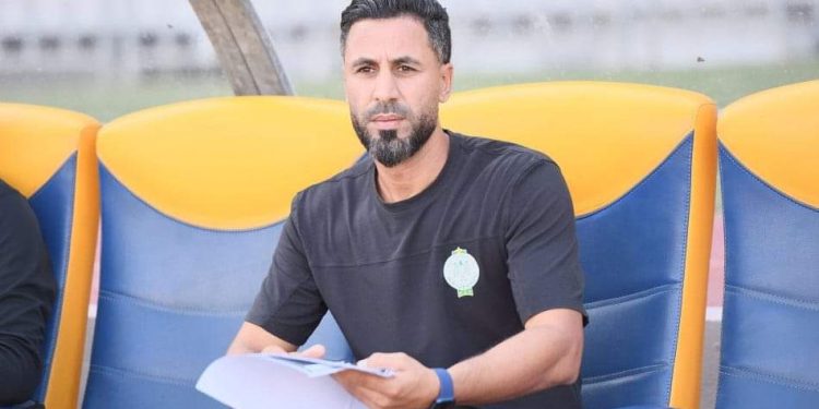 الرجاء يستعين بلاعب سابق لمساعدة سابينتو