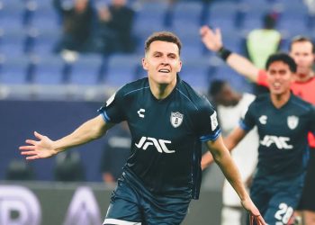 تألق لاعب مغربي في كأس القارات