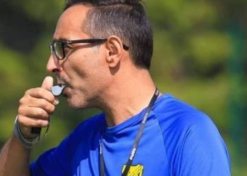 المغرب الفاسي يتخذ قرارا عاجلا بخصوص مستقبل المدرب آرينا