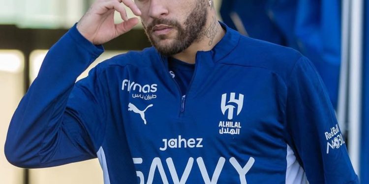 نيمار يكشف مستقبله رفقة الهلال السعودي