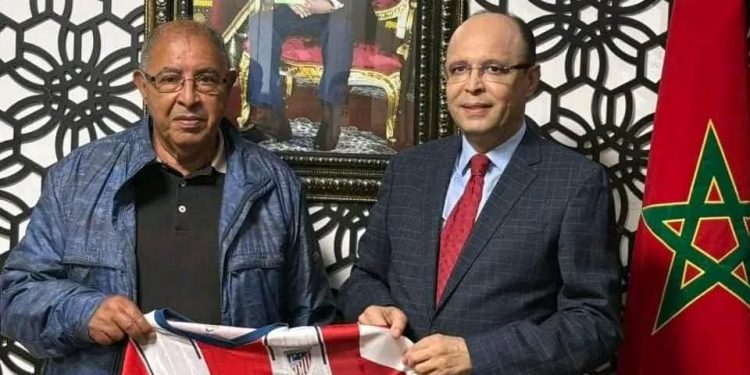المغرب التطواني يرد على عزيز العامري