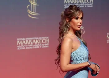 كريمة غيث ترد على منتقدي إطلالتها الجريئة في مهرجان مراكش