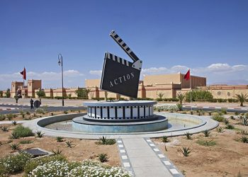 تعزيز الاستثمار السينمائي الأجنبي بالمغرب يسائل الحكومة