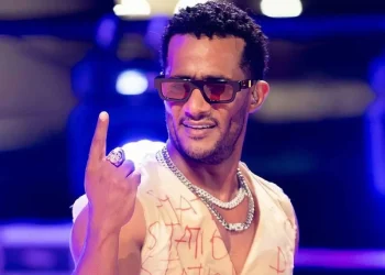 محمد رمضان يستخدم الذكاء الاصطناعي لتأكيد لقب “نمبر وان”