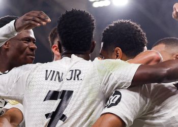 ريال مدريد يتخطى مايوركا بثلاثية ويضرب موعدا مع الغريم التقليدي