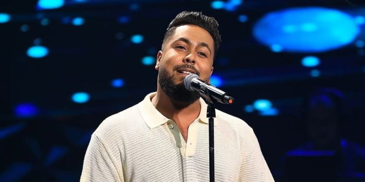 خريج برنامج “ستار لايت” قمر يصدر أولى أغانيه “بابا ميمون”
