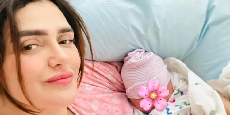 وعكة صحية تدخل ابنة نرجس الحلاق للمستشفى