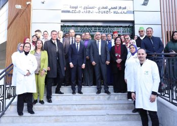 وزير الصحة يشرف على إطلاق خدمات سبعة مراكز صحية