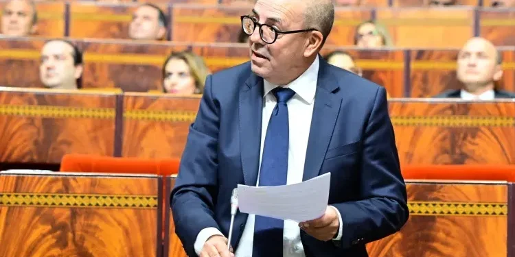 وزير الفلاحة مدعو للإجابة عن تساؤل يهم استغلال الدعم الفلاحي