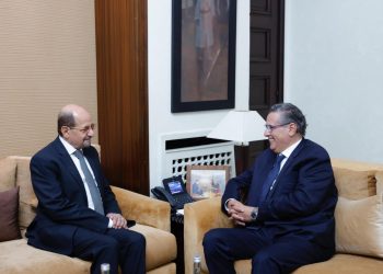 أخنوش يجري مباحثات مع وزير الخارجية وشؤون المغتربين اليمني