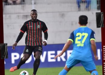 بشق الأنفس.. الجيش الملكي يحقق الفوز على الدفاع الحسني الجديدي
