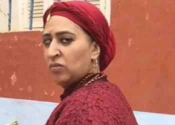 الفنانة دنيا بوطازوت تحذر جمهورها من دورها الجديد