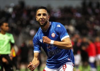 الوداد ينتصر بصعوبة على المغرب التطواني