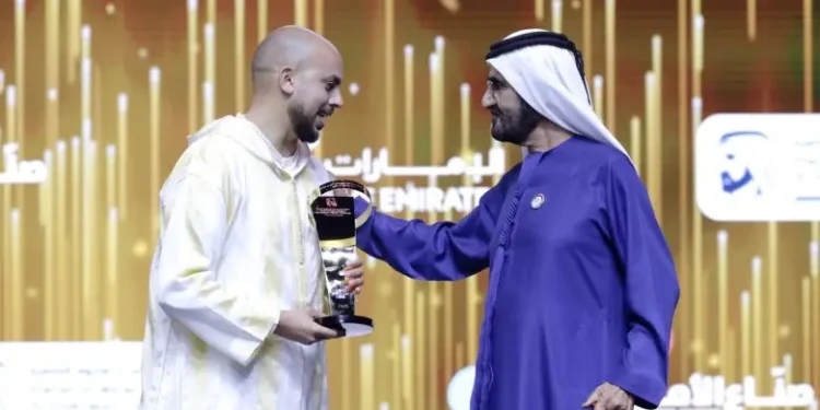 فوز المغربي أحمد زينون بلقب “صانع الأمل الأول” في العالم العربي