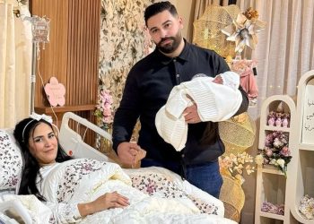 كوثر رغاي ترزق بمولودتها الثانية وتكشف عن اسمها