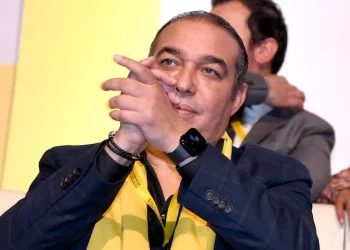 أوزين يكشف الأسباب وراء تصويت الحركة الشعبية عن قانون الإضراب