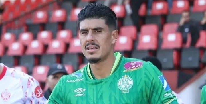 الرجاء يفتقد لمدافعه بسبب الإيقاف