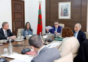 رئيس الحكومة يترأس اجتماع لجنة قيادة تتبع مشاريع الملاعب الرياضية لكأس أمم إفريقيا 2025 وكأس العالم 2030