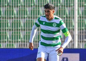 الرجاء يطوي ملف خفيفي