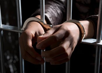 توقيف خمسة أشخاص يشتبه في تورطهم في قضية تتعلق بالعنف المرتبط بالشغب الرياضي