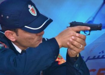 توقيف جانح حاول الإعتداء على رجال الشرطة بخنيفرة
