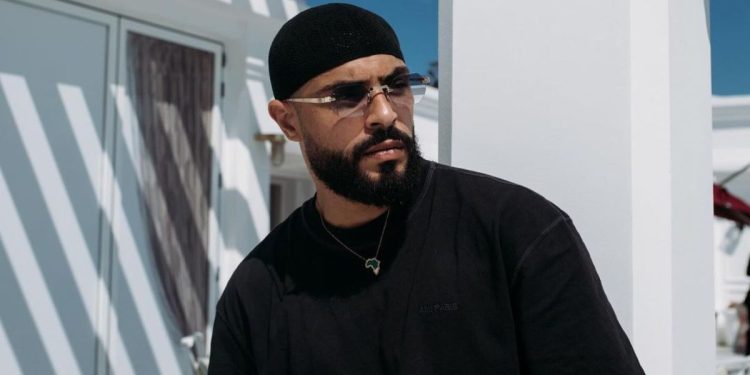 الرابور “وانزة” يتعرض لموجة من الانتقادات